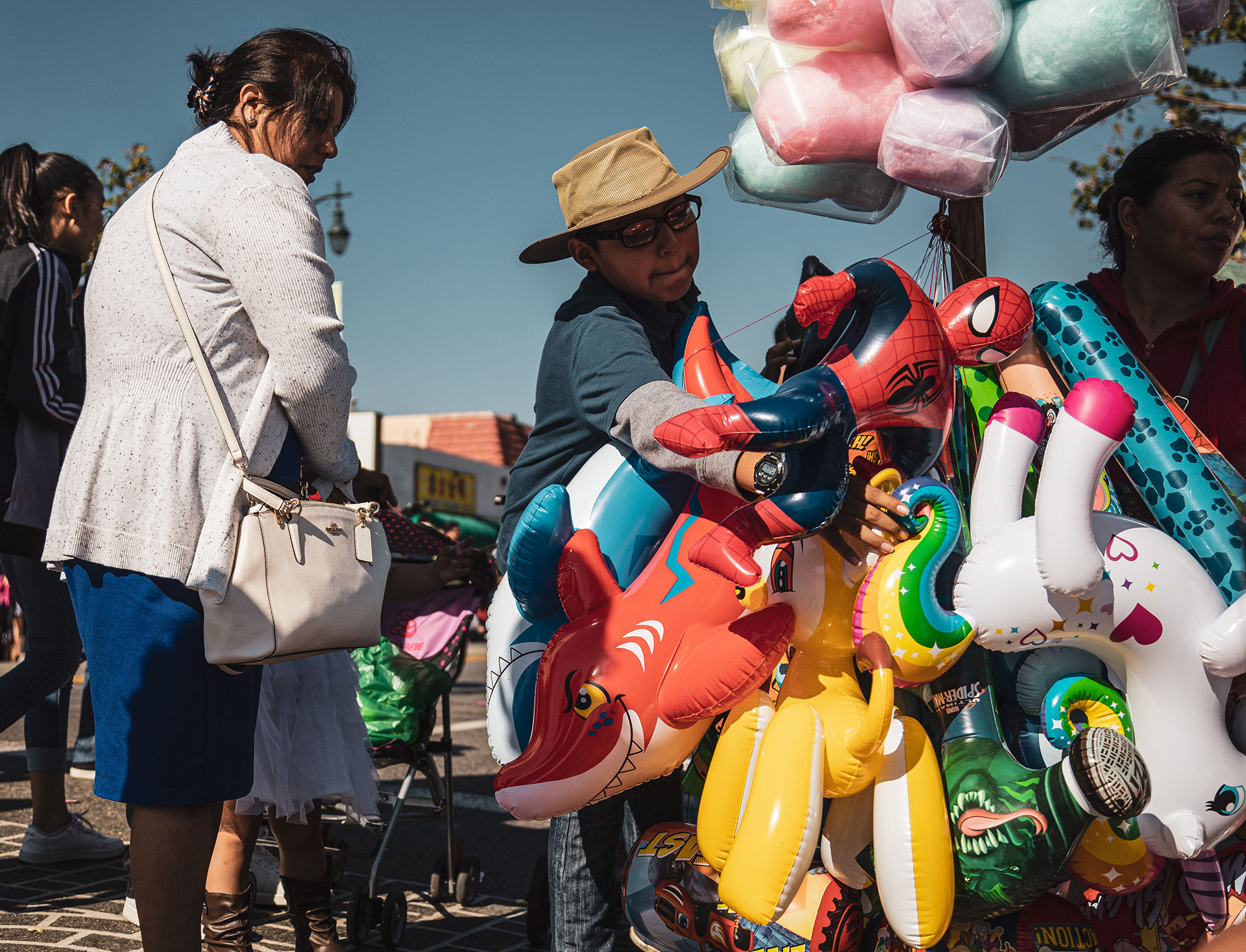 Animal plastic balloon vendor in Chinatown 